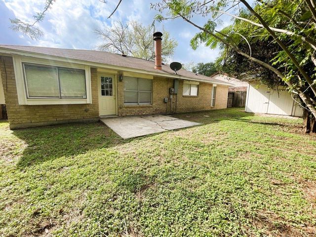 5615 Lynngate Drive, Spring, TX 77373