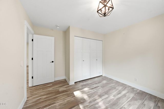 1564 NW Elgin Avenue, Bend, OR 97703