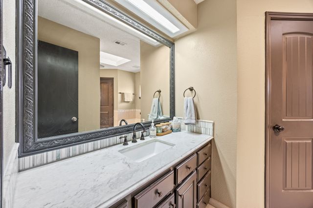 5301 W Caylor Road, Fort Worth, TX 76244