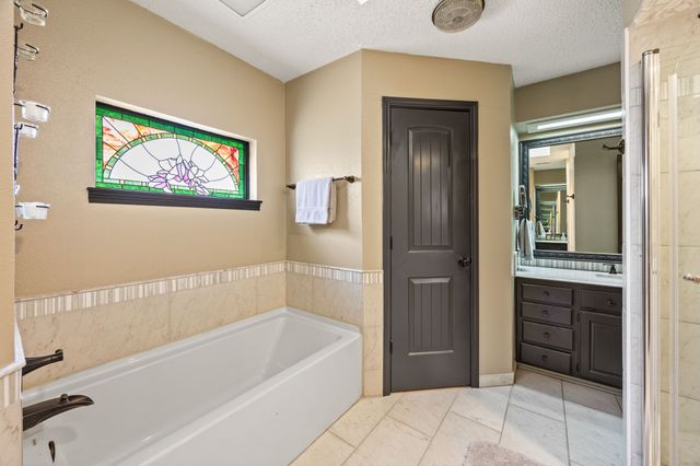 5301 W Caylor Road, Fort Worth, TX 76244