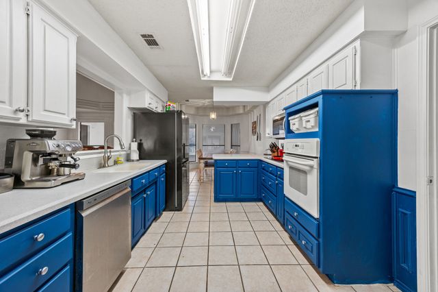 5301 W Caylor Road, Fort Worth, TX 76244