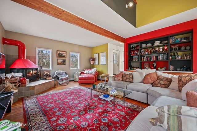 206 Lake Avenue, Island Heights, NJ 08732