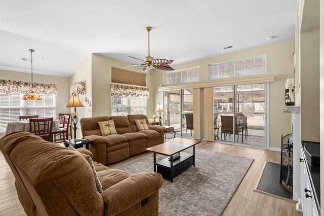 138 Seville Dr., Murrells Inlet, SC 29576