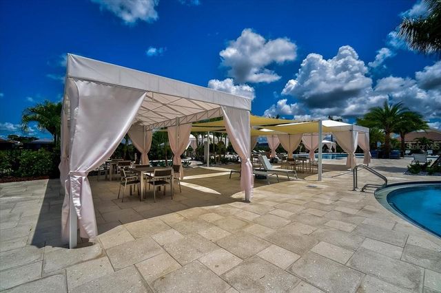 5032 KIVA CIRCLE, Bradenton, FL 34211