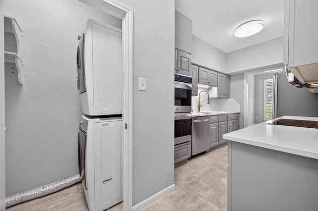 2400 N Braeswood Boulevard 129, Houston, TX 77030