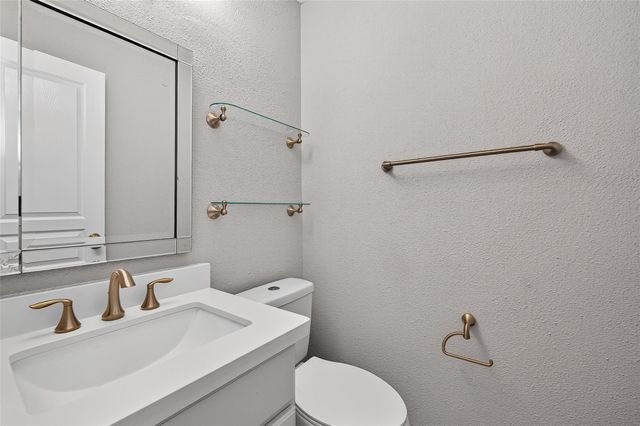 2400 N Braeswood Boulevard 129, Houston, TX 77030