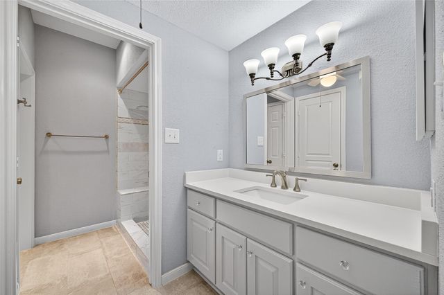 2400 N Braeswood Boulevard 129, Houston, TX 77030