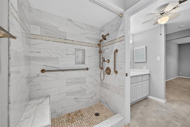 2400 N Braeswood Boulevard 129, Houston, TX 77030