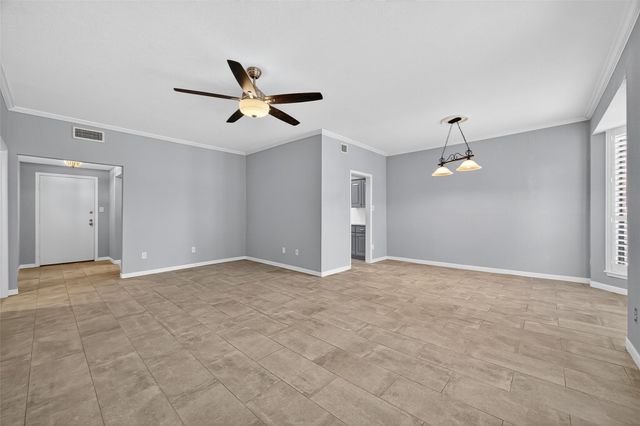 2400 N Braeswood Boulevard 129, Houston, TX 77030