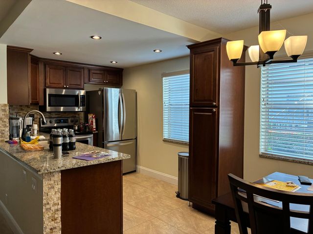 355 Normandy H, Delray Beach, FL 33484