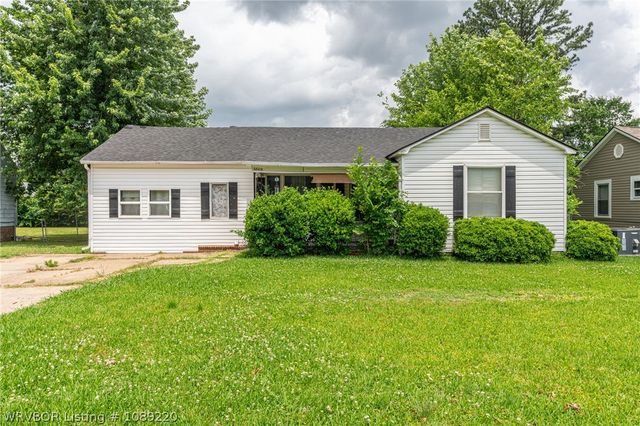 3809 Chaffee Drive, Fort Smith, AR 72904
