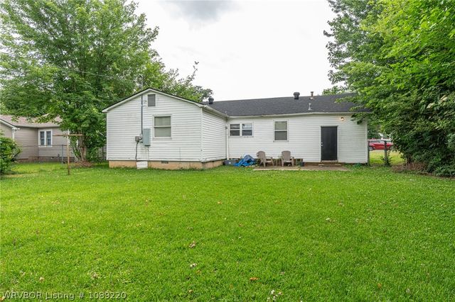 3809 Chaffee Drive, Fort Smith, AR 72904