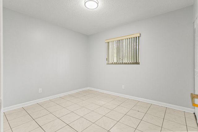 3709 NW 84th Avenue, Sunrise, FL 33351