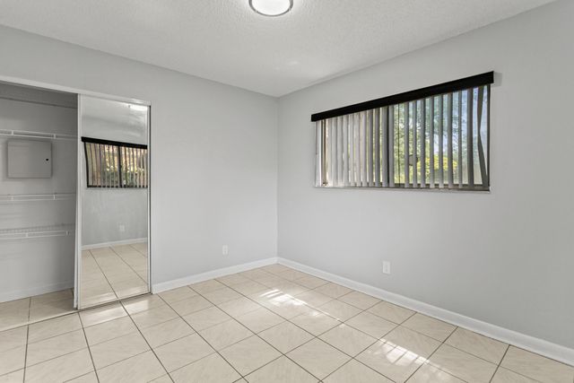 3709 NW 84th Avenue, Sunrise, FL 33351