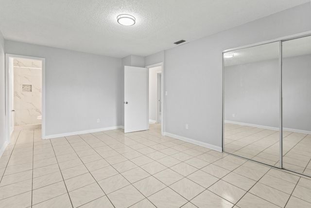 3709 NW 84th Avenue, Sunrise, FL 33351