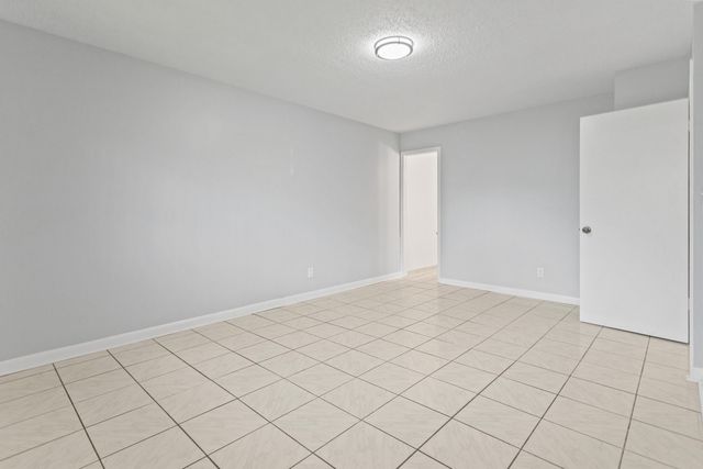 3709 NW 84th Avenue, Sunrise, FL 33351