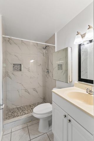 3709 NW 84th Avenue, Sunrise, FL 33351