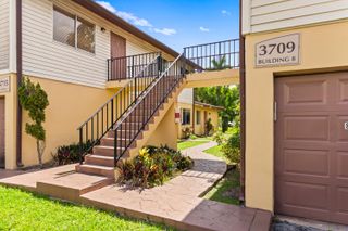 3709 NW 84th Avenue, Sunrise, FL 33351