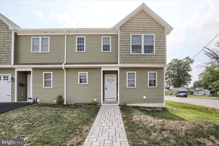 45 N PENN ST, Palmyra, PA 17078