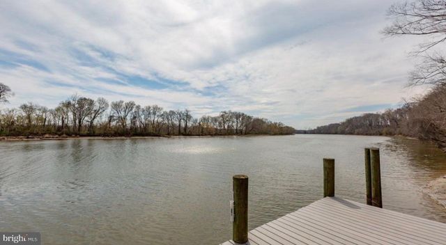 110 OLD LANDING CT, Fredericksburg, VA 22405