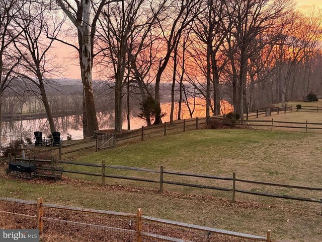 110 OLD LANDING CT, Fredericksburg, VA 22405