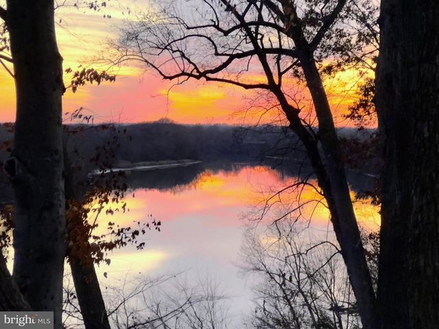 110 OLD LANDING CT, Fredericksburg, VA 22405