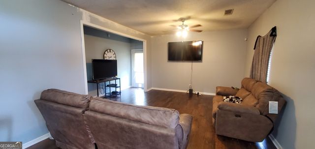 38 W Highway 46, Lyons, GA 30436