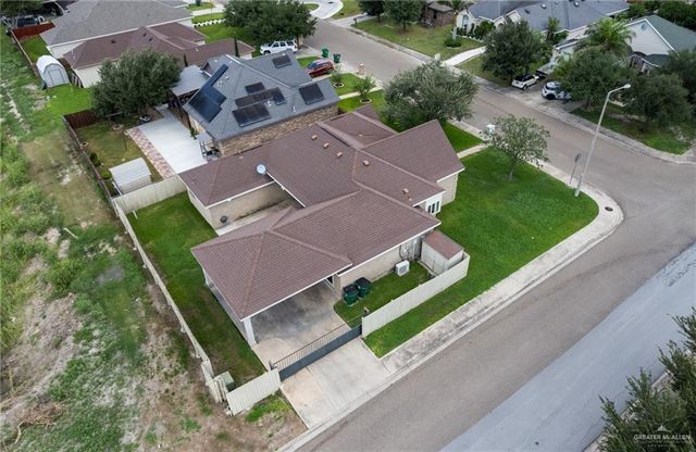 1806 E Flora Avenue, Hidalgo, TX 78557