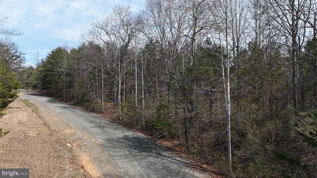 LOT 2 CHIMNEY OAKS CT, Marshall, VA 20115
