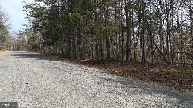 LOT 2 CHIMNEY OAKS CT, Marshall, VA 20115