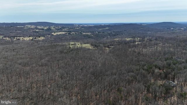 LOT 2 CHIMNEY OAKS CT, Marshall, VA 20115