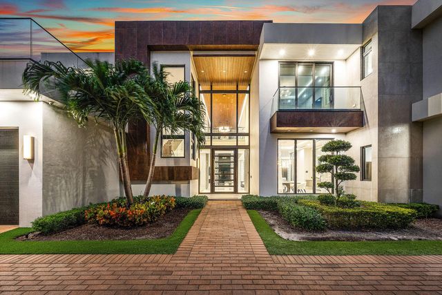 2391 Areca Palm Road, Boca Raton, FL 33432