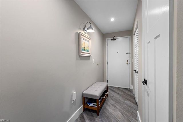 40 Rader St Apt 510, Norfolk, VA 23510