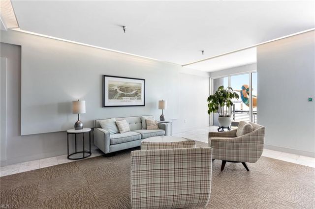 40 Rader St Apt 510, Norfolk, VA 23510