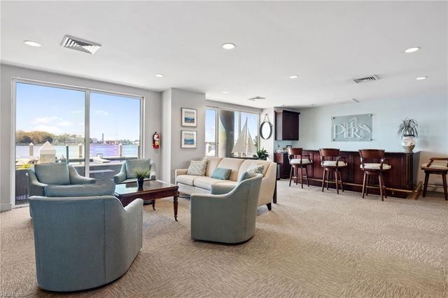 40 Rader St Apt 510, Norfolk, VA 23510