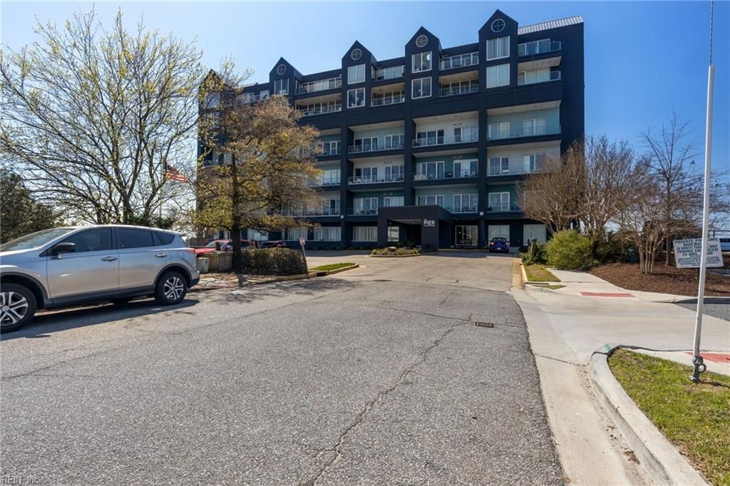 40 Rader St Apt 510, Norfolk, VA 23510