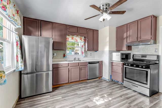 7664 King Street, Westminster, CO 80030
