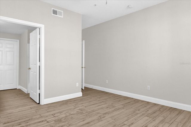 3304 WESTCHESTER SQUARE BOULEVARD 102, Orlando, FL 32835