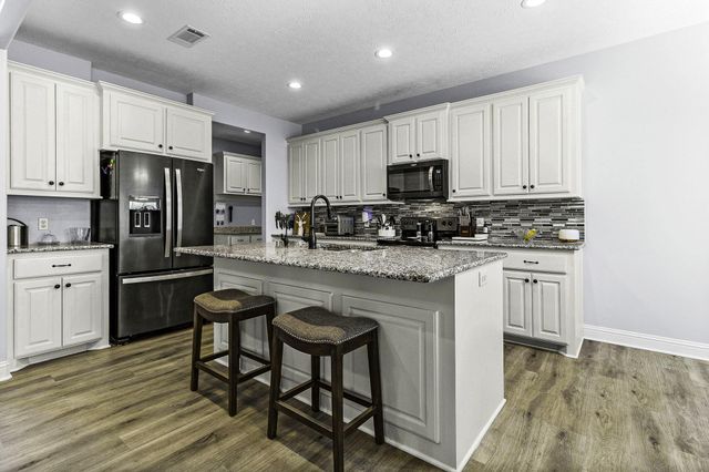 203 Summer Haven, Livingston, TX 77351