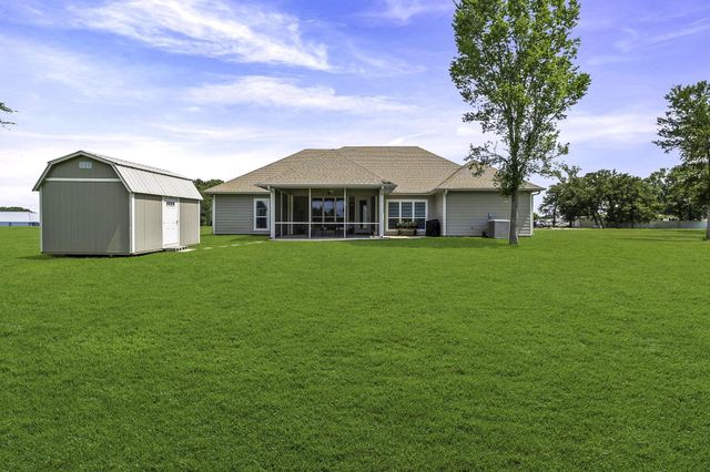 203 Summer Haven, Livingston, TX 77351