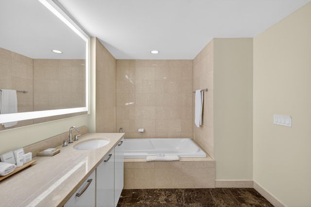 505 N Fort Lauderdale Beach Boulevard 605, Fort Lauderdale, FL 33304