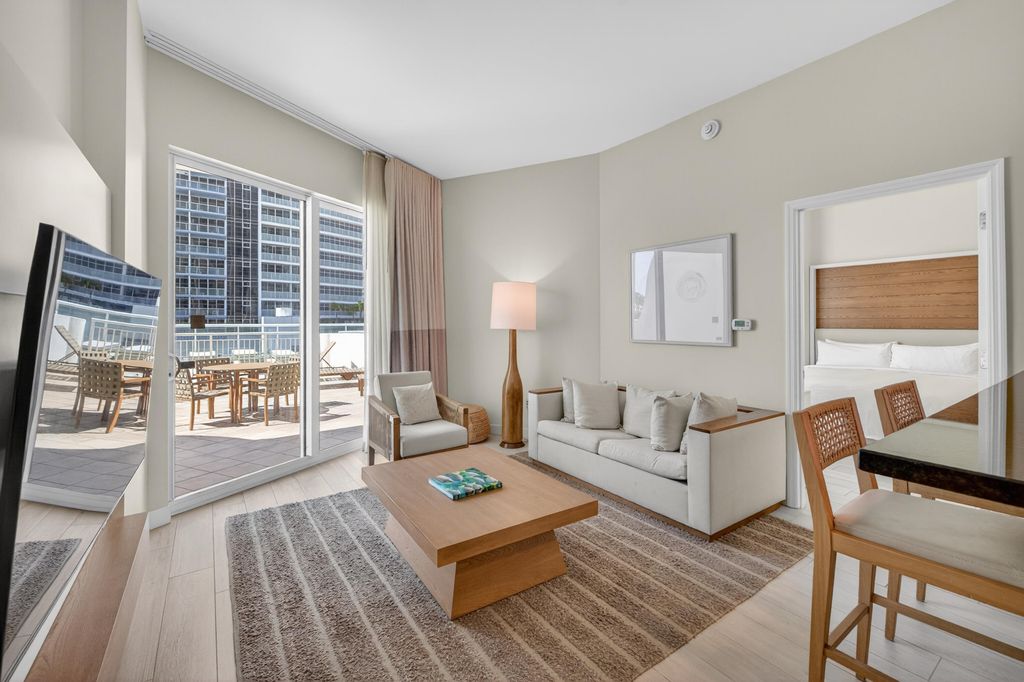 505 N Fort Lauderdale Beach Boulevard 605, Fort Lauderdale, FL 33304