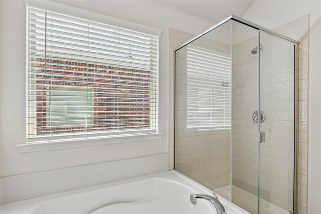 2907 Brady Starr Drive, Aubrey, TX 76227