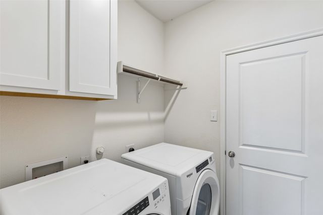 2907 Brady Starr Drive, Aubrey, TX 76227