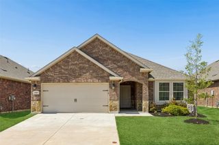 2907 Brady Starr Drive, Aubrey, TX 76227