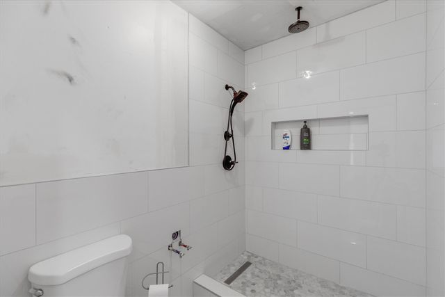 18100 Ohio Street, Detroit, MI 48221