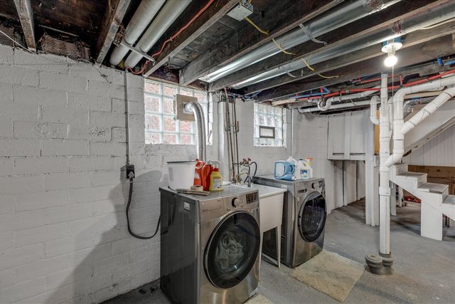 18100 Ohio Street, Detroit, MI 48221