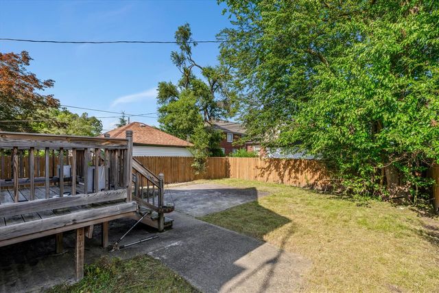 18100 Ohio Street, Detroit, MI 48221