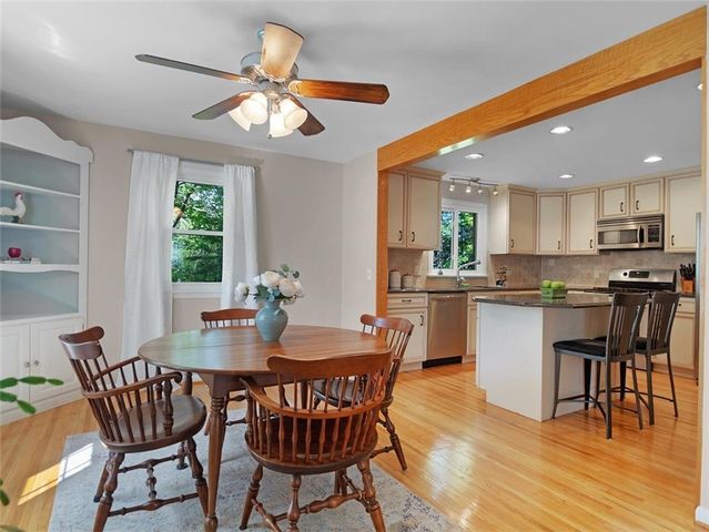14 Burncoat, Pittsford, NY 14534