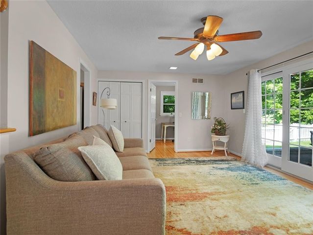 14 Burncoat, Pittsford, NY 14534